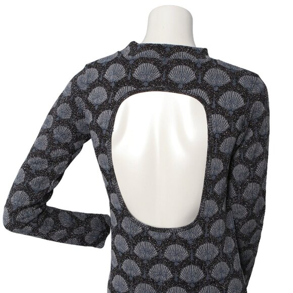 Zara Bodycon Stretch Mini Dress Metallic Fan Shell Print Open Back Black Silver - Picture 6 of 11